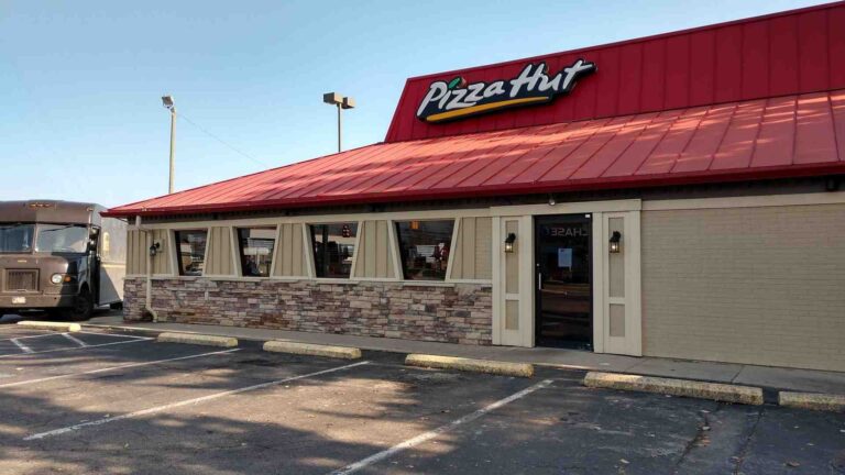 Old Pizza Hut Store